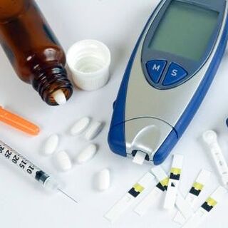 Glucometru și medicamente pentru tratamentul diabetului